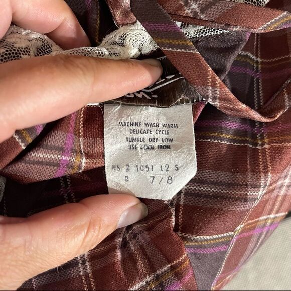 Non-Stop Vintage Plaid Midi Dress - Picture 10 of 11